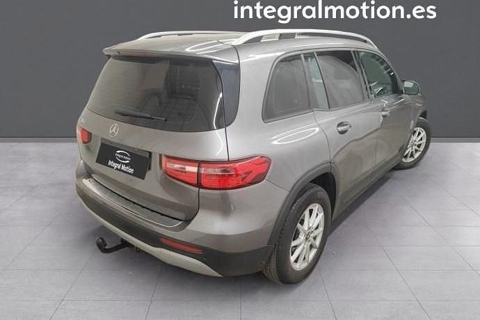 Usado Mercedes 180 Business 115 CV (84 kW) 2021 Berlina