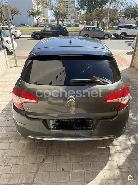 Usado Citroën C4 112 CV (82 kW) 2012 Gris / plata Berlina