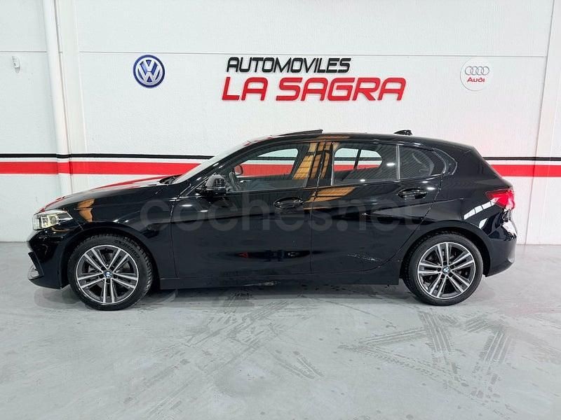 Usado BMW 118 Advantage 136 CV (100 kW) 2021 Negro Utilitario