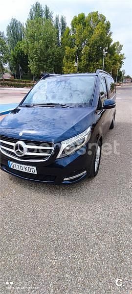 Azul Usado 2017 Mercedes V220 Exclusive Monovolumen | 30.000 € - Imagen 1/4