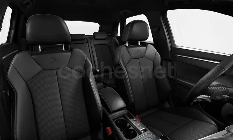 Usado Audi Q3 Ambiente 150 CV (110 kW) 2024 Negro SUV