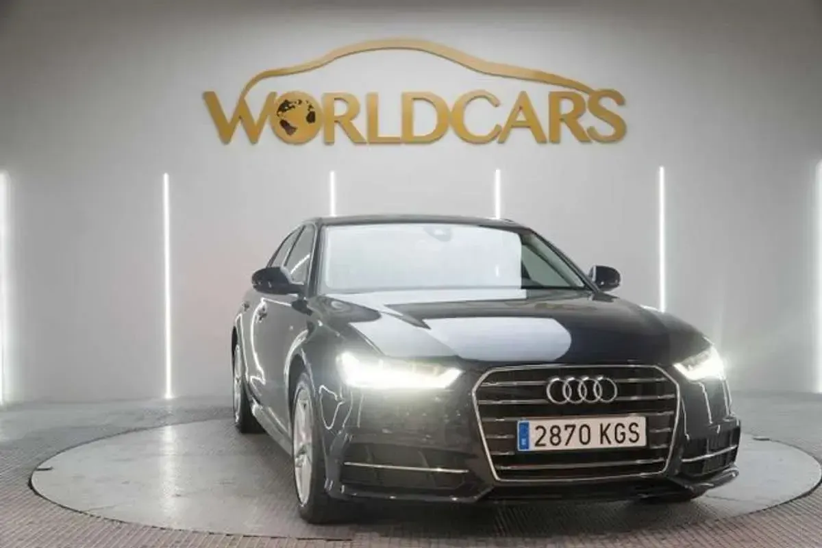 Usado Audi A6 190 CV (139 kW) 2018 Gris Familiar