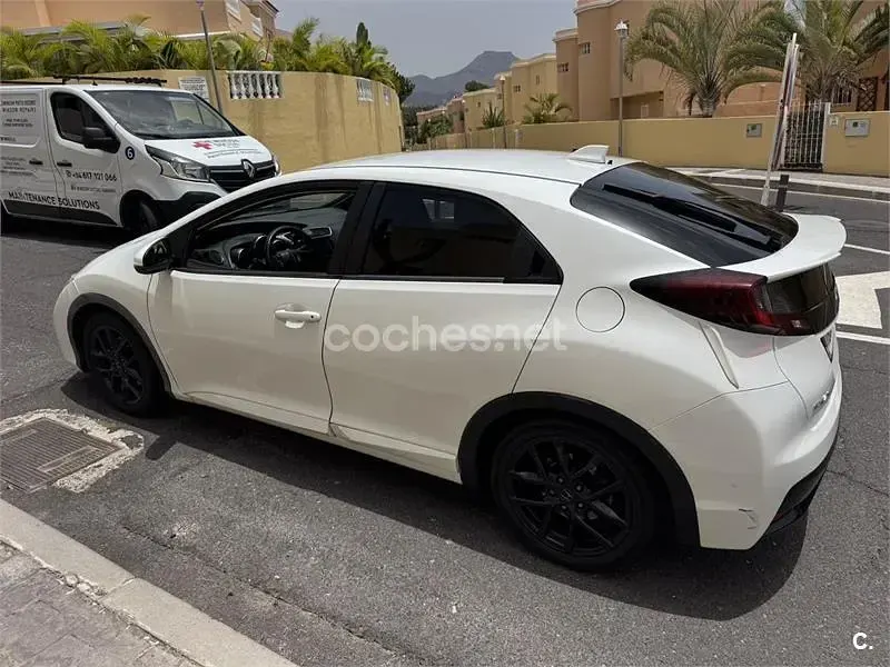 Usado Honda Civic Sport 142 CV (104 kW) 2016 Blanco Berlina