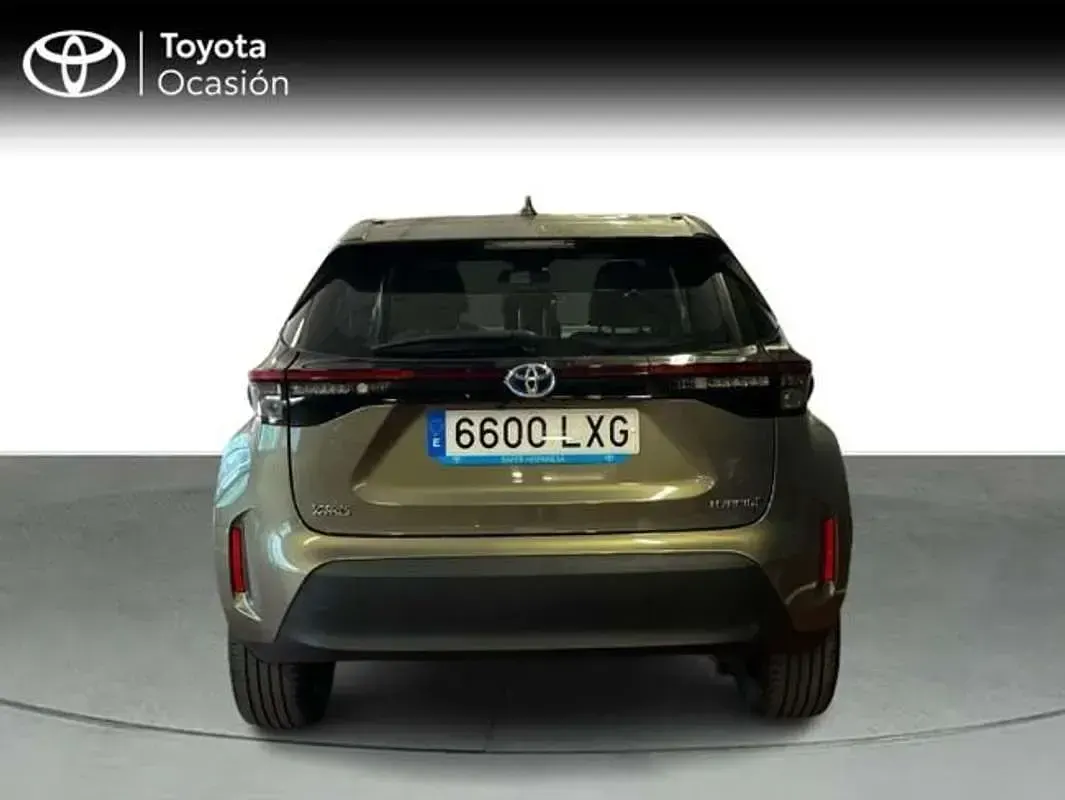 Usado Toyota Yaris Cross Active 116 CV (85 kW) 2022 Verde SUV