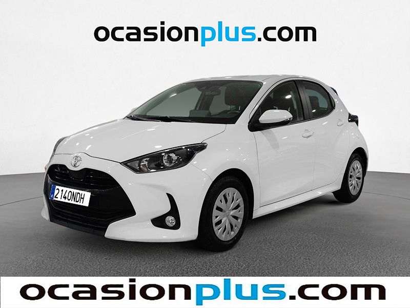 Blanco Usado 2023 Toyota Yaris Active Utilitario | 14.991 € (Precio justo) - Imagen 1/4