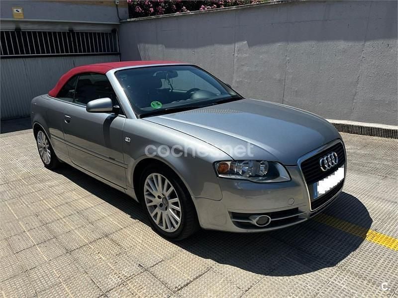 Usado Audi A4 Cabriolet 200 CV (147 kW) 2006 Gris / plata Descapotable