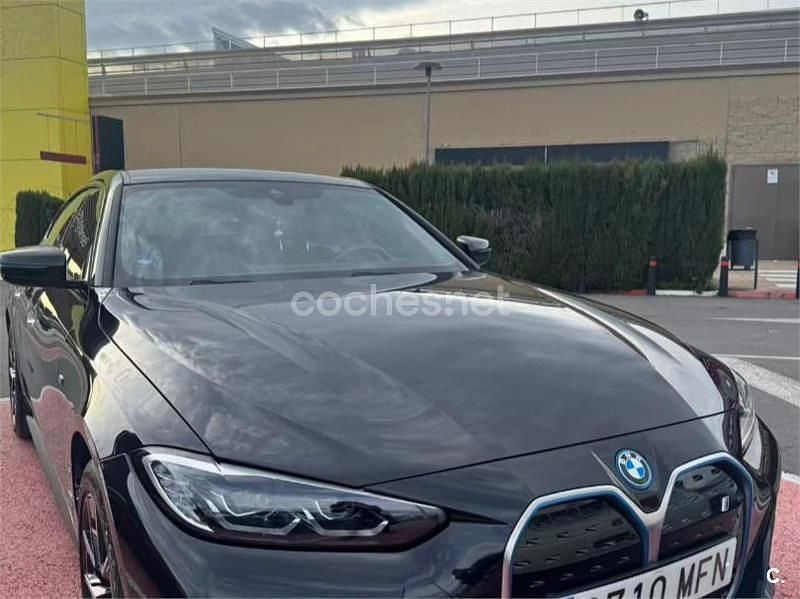 Usado BMW i4 212 kW (289 CV) 2023 Eléctrico Berlina