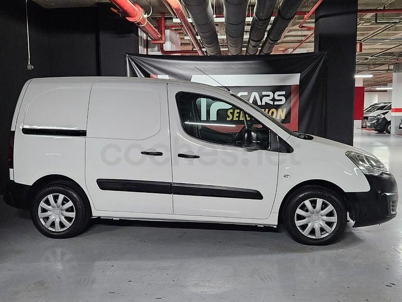 Usado Citroën Berlingo Live 75 CV (55 kW) 2018 Blanco Monovolumen