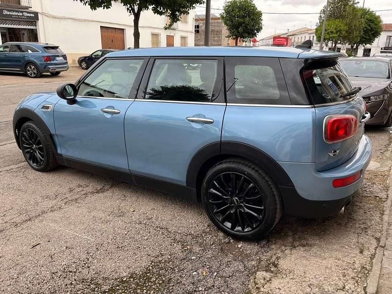 Usado Mini One D Clubman 116 CV (85 kW) 2016 Azul Familiar