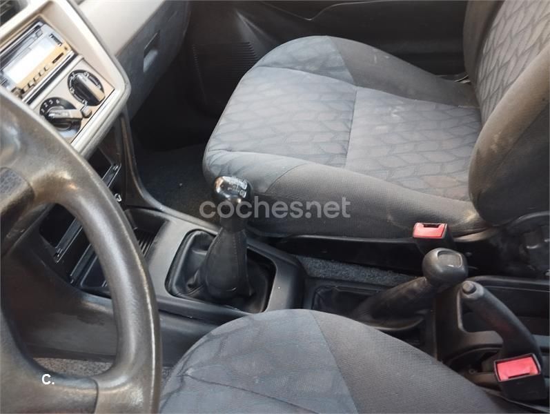 Azul Usado 2000 Mitsubishi Montero Plus SUV | 5000 € (Super precio) - Imagen 1/4