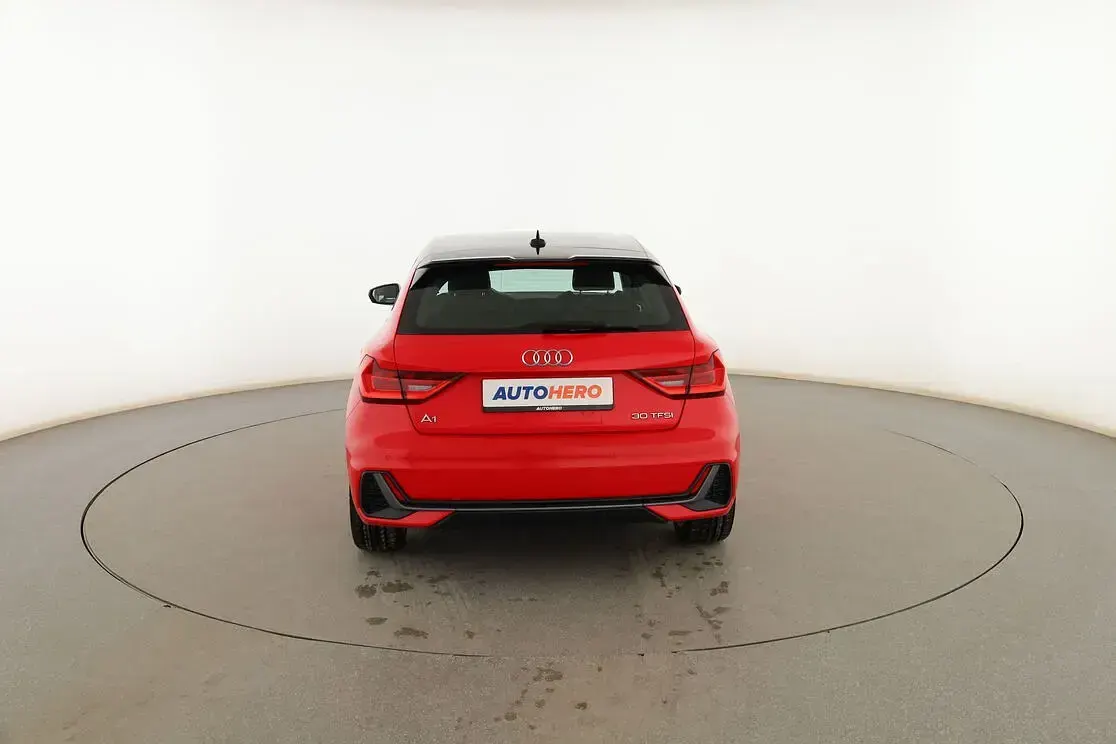 Usado Audi A1 Sportback S-Line 116 CV (85 kW) 2019 Rojo Utilitario