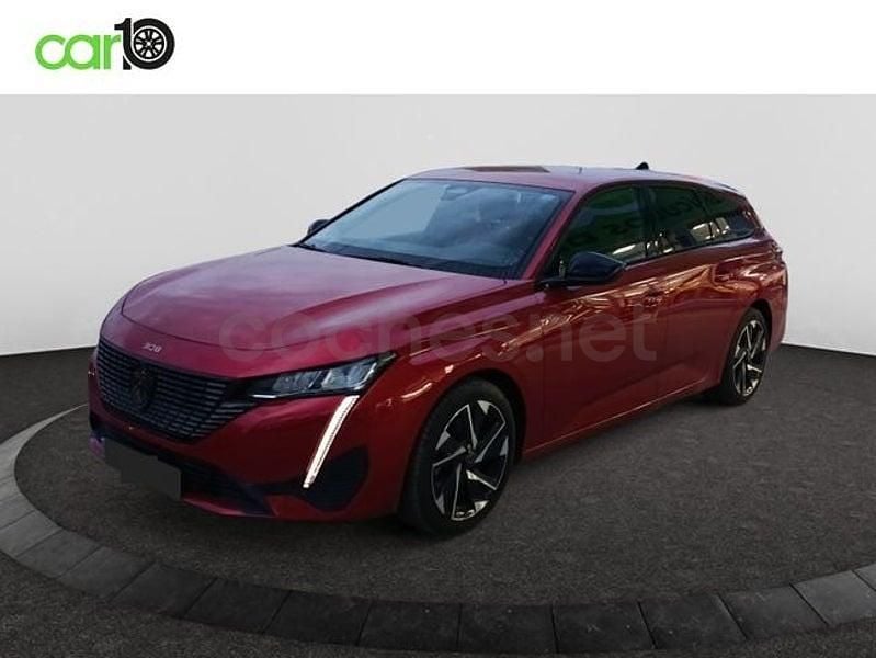 Usado Peugeot 308 SW Allure 130 CV (95 kW) 2022 Rojo Familiar