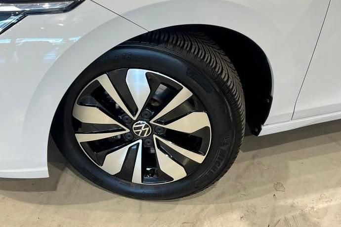 Usado VW Golf VIII 150 CV (110 kW) 2024