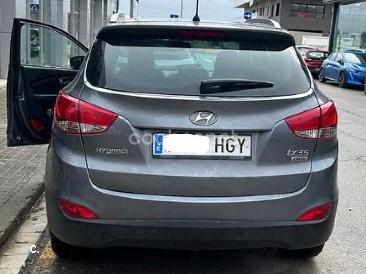 Usado Hyundai ix35 Classic 116 CV (85 kW) 2011 Gris / plata SUV