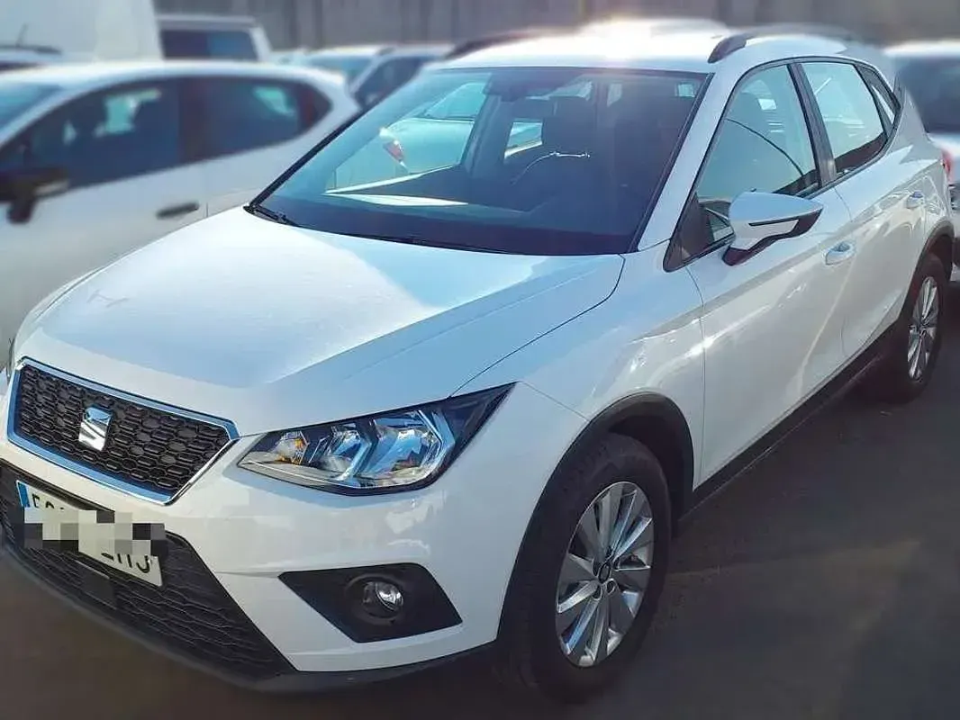 Usado Seat Arona Style 116 CV (85 kW) 2020 Blanco SUV