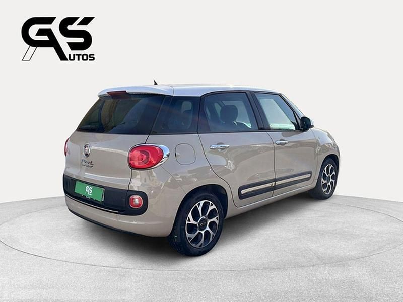 Usado Fiat 500L Lounge 95 CV (69 kW) 2016 Beige Monovolumen