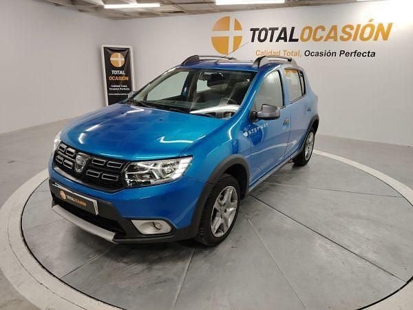 Usado Dacia Sandero Essentiel 73 CV (53 kW) 2019 Azul Berlina
