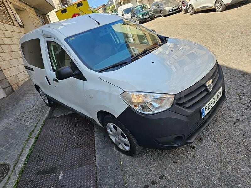 Usado Dacia Dokker Ambiance 90 CV (66 kW) 2016 Blanco Monovolumen
