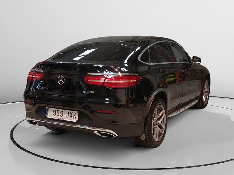 Usado Mercedes GLC220 170 CV (125 kW) 2017 Negro SUV