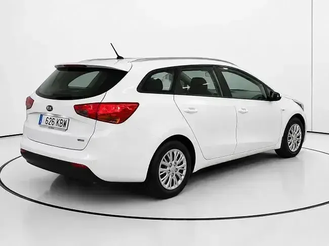 Usado Kia Ceed GT 110 CV (80 kW) 2017 Blanco