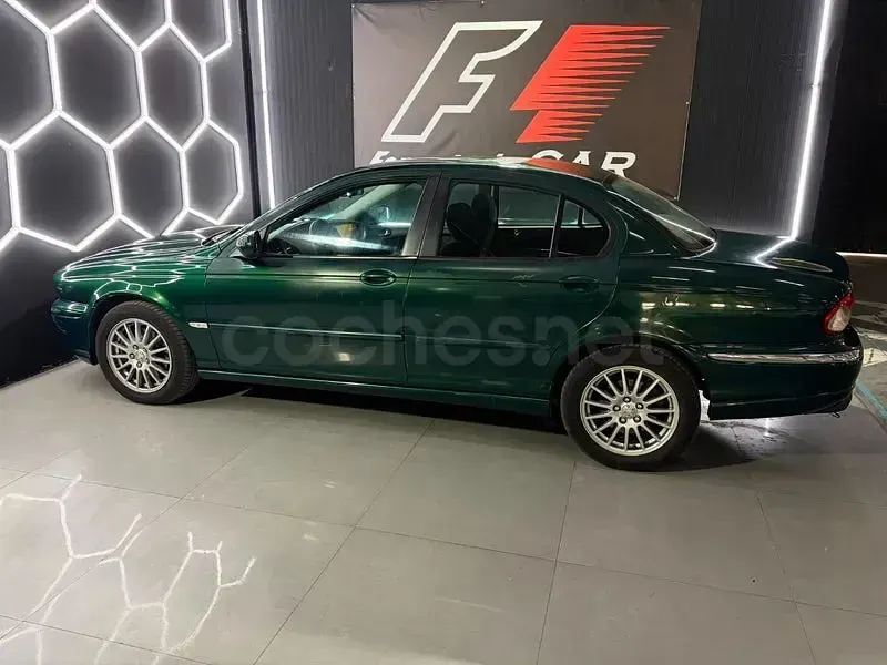 Usado Jaguar X-type Executive 130 CV (95 kW) 2007 Verde Berlina
