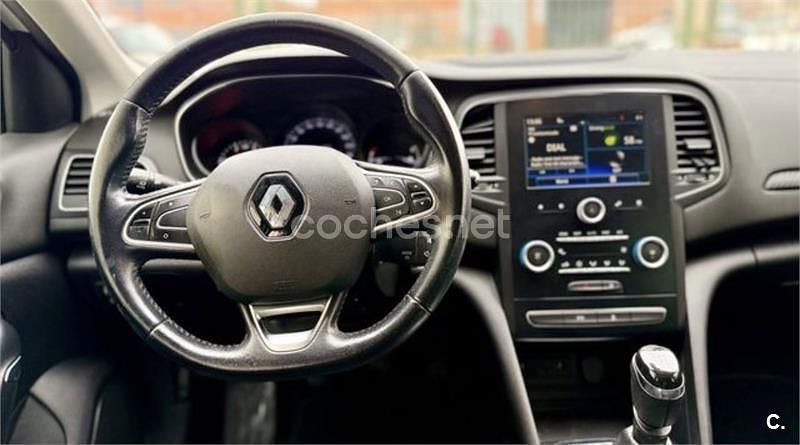 Usado Renault Mégane IV Life 90 CV (66 kW) 2017 Blanco Berlina