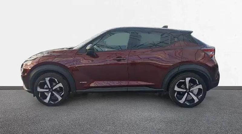Usado Nissan Juke Tekna 143 CV (105 kW) 2023 Burgundy (metalizado) techo mi SUV