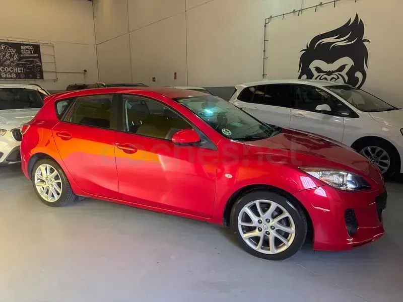 Usado Mazda 3 115 CV (84 kW) 2013 Granate Berlina