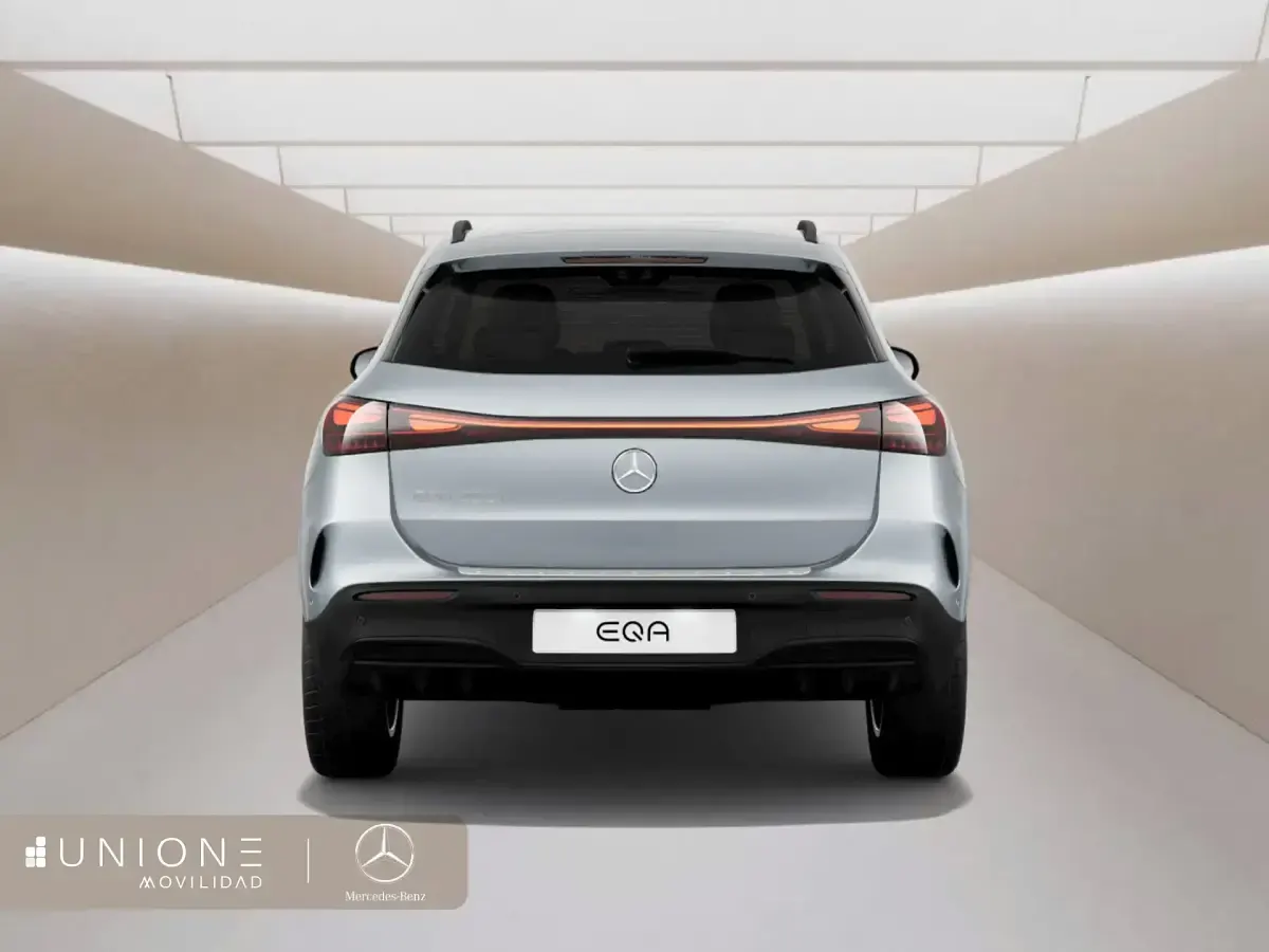 Nuevo Mercedes EQA250+ AMG 139 kW (190 CV) 2025 Gris SUV