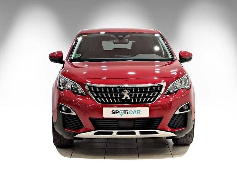 Usado Peugeot 3008 Allure 131 CV (96 kW) 2017 Rojo SUV