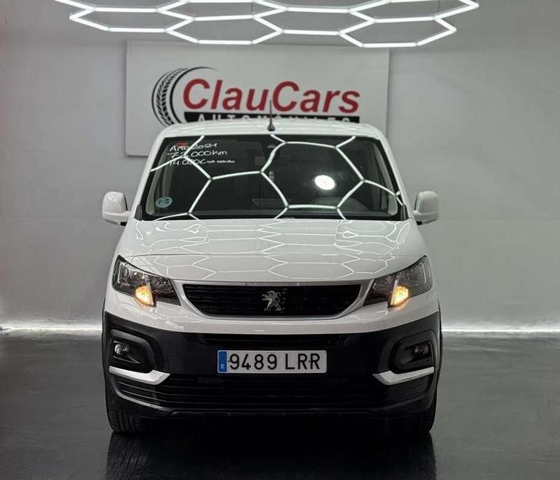 Usado Peugeot Rifter Active 99 CV (72 kW) 2021 Blanco Monovolumen