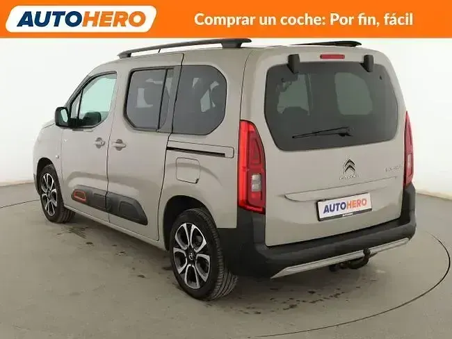 Usado Citroën Berlingo Shine 102 CV (75 kW) 2020 Gris Monovolumen