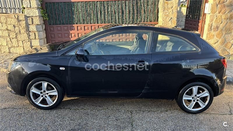 Usado Seat Ibiza SC Style 90 CV (66 kW) 2012 Negro Utilitario