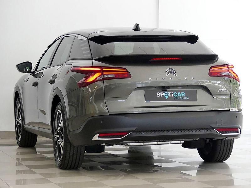 Usado Citroën C5 X Shine 225 CV (165 kW) 2022 Gris Familiar