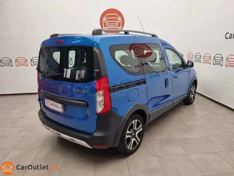 Usado Dacia Dokker Essentiel 95 CV (69 kW) 2018 Azul Monovolumen