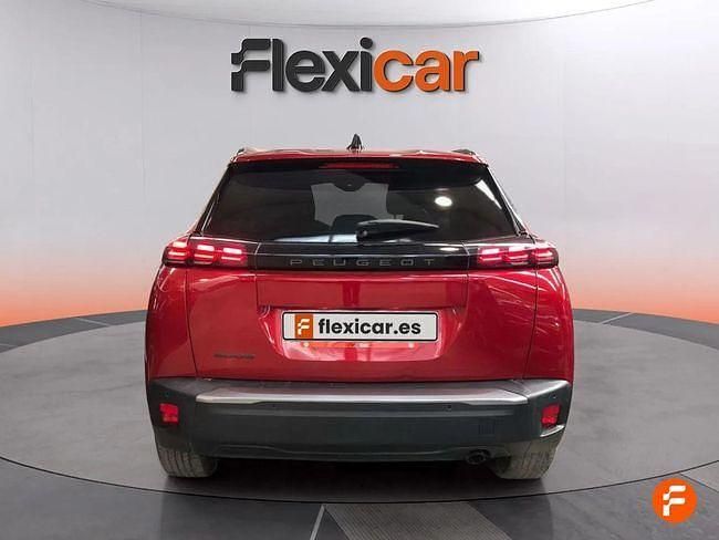 Usado Peugeot 2008 Allure 100 CV (73 kW) 2023 Rojo SUV