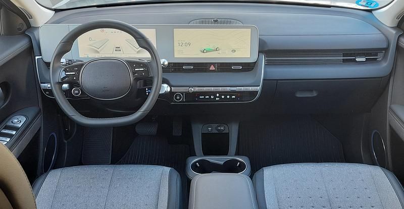 Usado Hyundai Ioniq 5 168 kW (229 CV) 2025 Gris shootingstar SUV