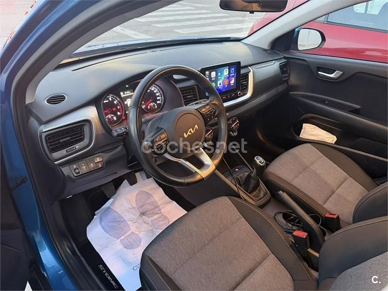 Azul Usado 2023 Kia Stonic SUV | 14.500 € (Super precio) - Imagen 1/4