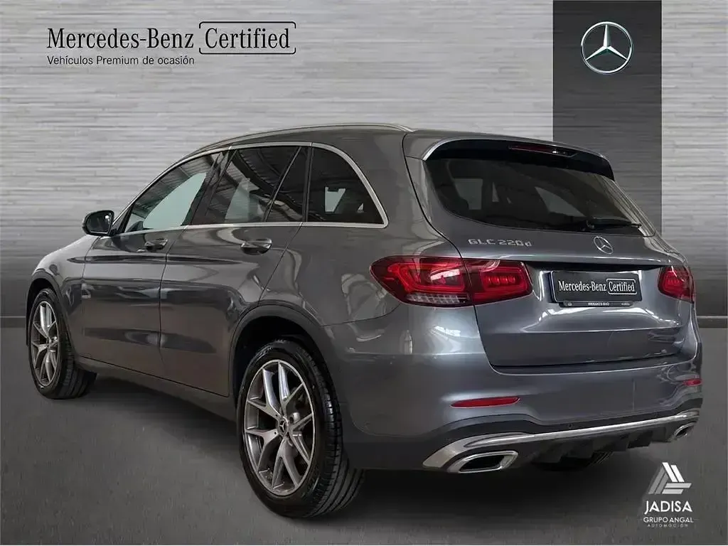 Usado Mercedes GLC220 194 CV (142 kW) 2021 Gris selenita SUV