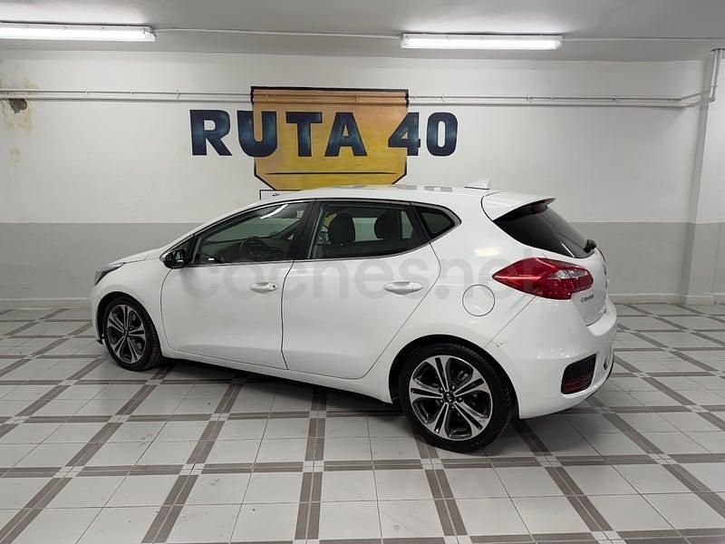 Usado Kia Ceed GT 136 CV (100 kW) 2018 Blanco Berlina