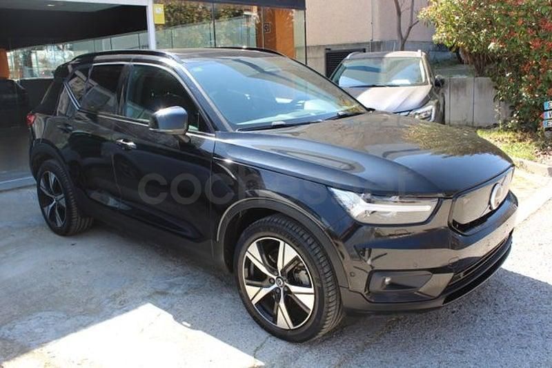 Usado Volvo XC40 Core 169 kW (231 CV) 2022 Eléctrico SUV