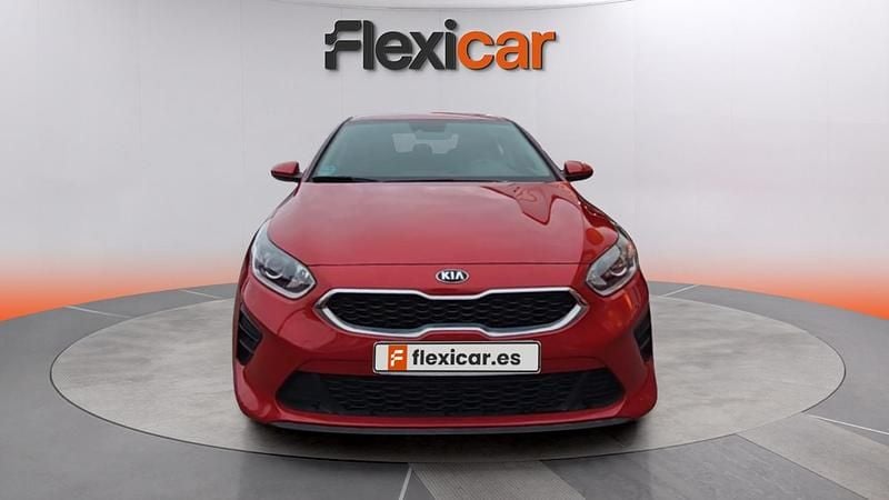 Usado Kia Ceed 115 CV (84 kW) 2020 Rojo Utilitario