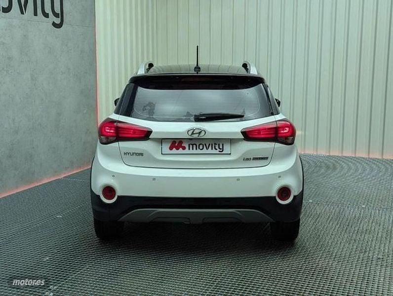 Usado Hyundai i20 Active 100 CV (73 kW) 2019 Blanco Berlina