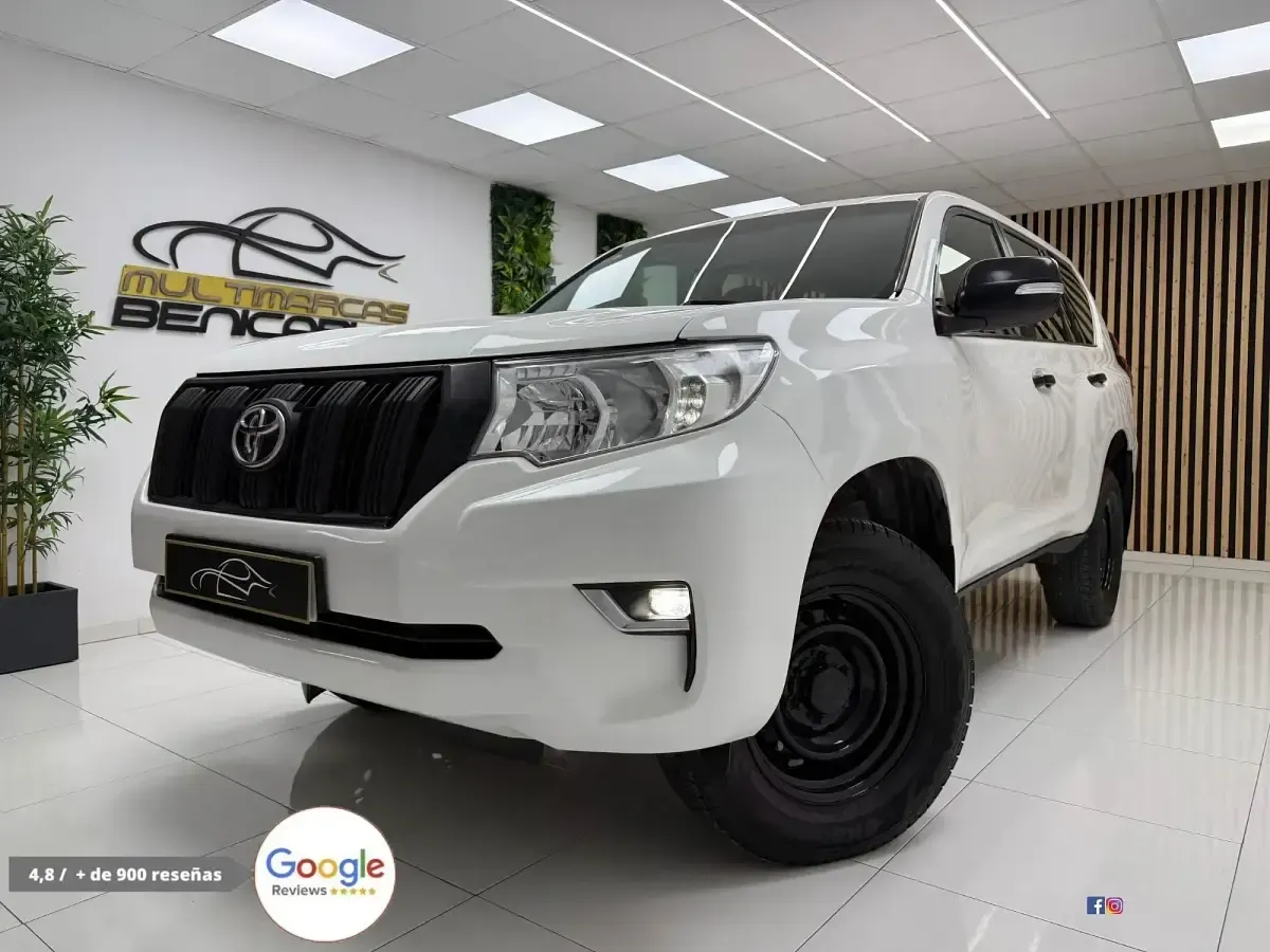 Usado Toyota Land Cruiser 204 CV (150 kW) 2020 Blanco