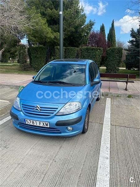 Usado Citroën C3 70 CV (51 kW) 2007 Azul Berlina