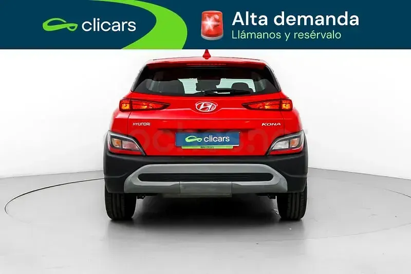 Usado Hyundai Kona 120 CV (88 kW) 2023 Rojo SUV