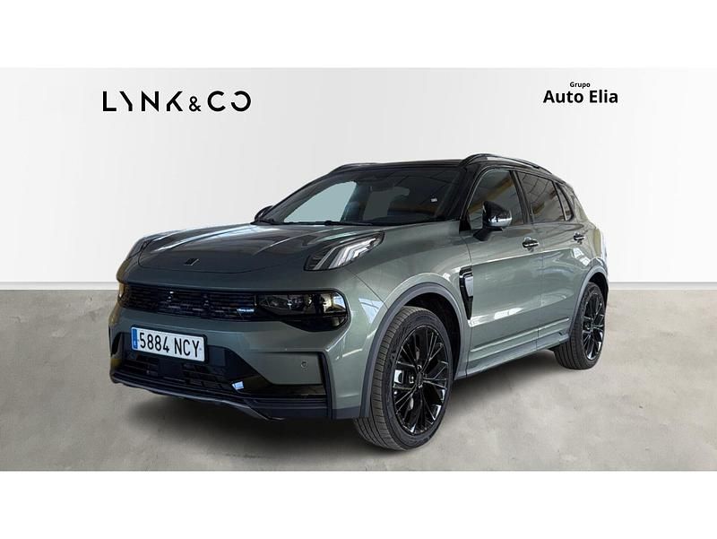 Verde Usado 2025 Lynk & Co 01 SUV | 33.900 € - Imagen 1/4