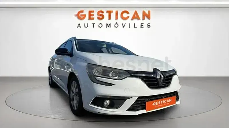 Używany Renault Mégane GrandTour Zen 115 KM (84 kW) 2019 Biały Kombi