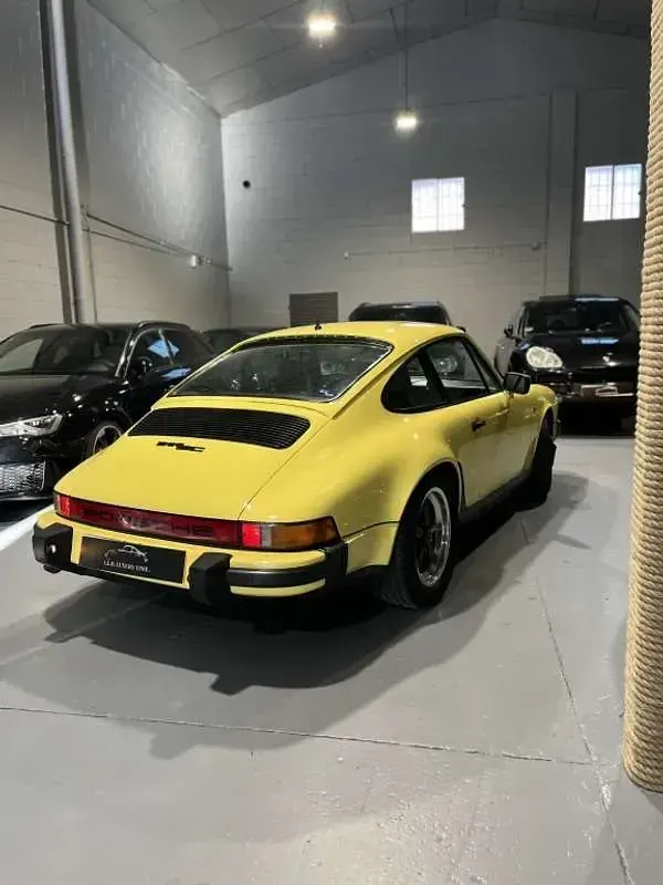 Usado Porsche 911SC 204 CV (150 kW) 1979 Amarillo Coupe