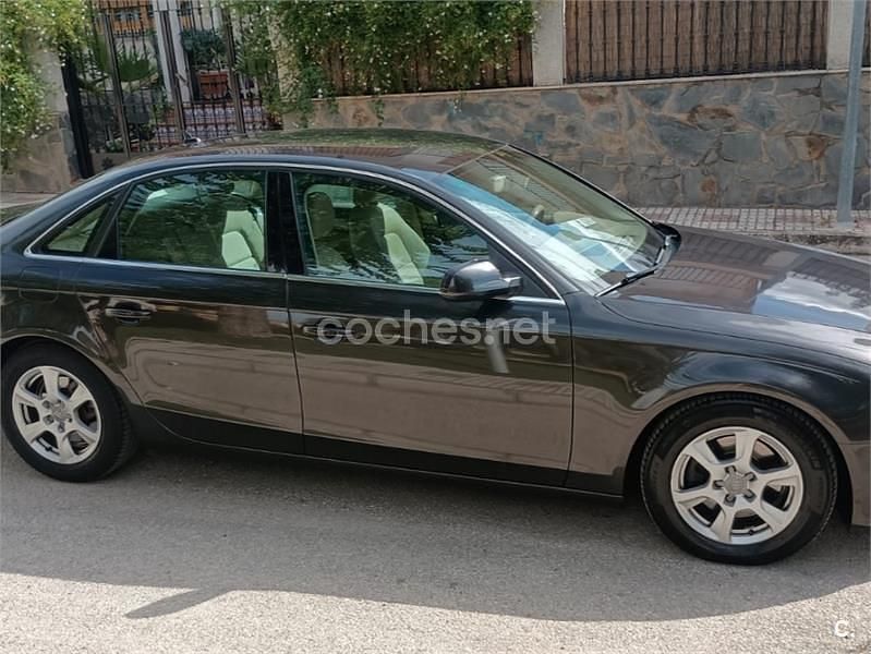 Negro Usado 2009 Audi A4 Berlina | 7900 € (Precio justo) - Imagen 1/4